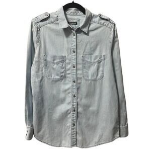 Express Boyfriend Chambray Denim Shirt M Light Wash Coastal Western Cotton Top